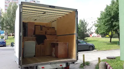 INSTANT PRZEPROWADZKI / OPRÓŻNIANIE MIESZKAŃ Tarnobrzeg